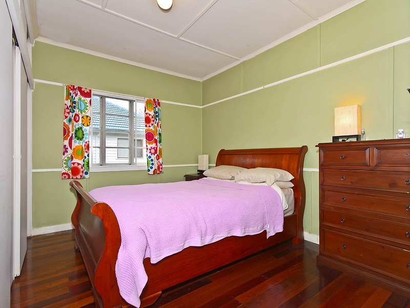 19 Chesney Street, Carina QLD 4152