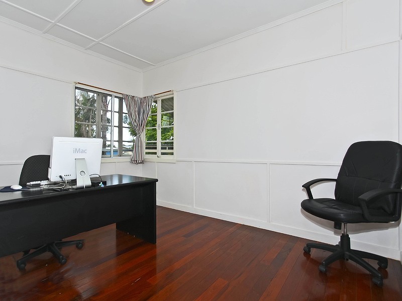 19 Chesney Street, Carina QLD 4152