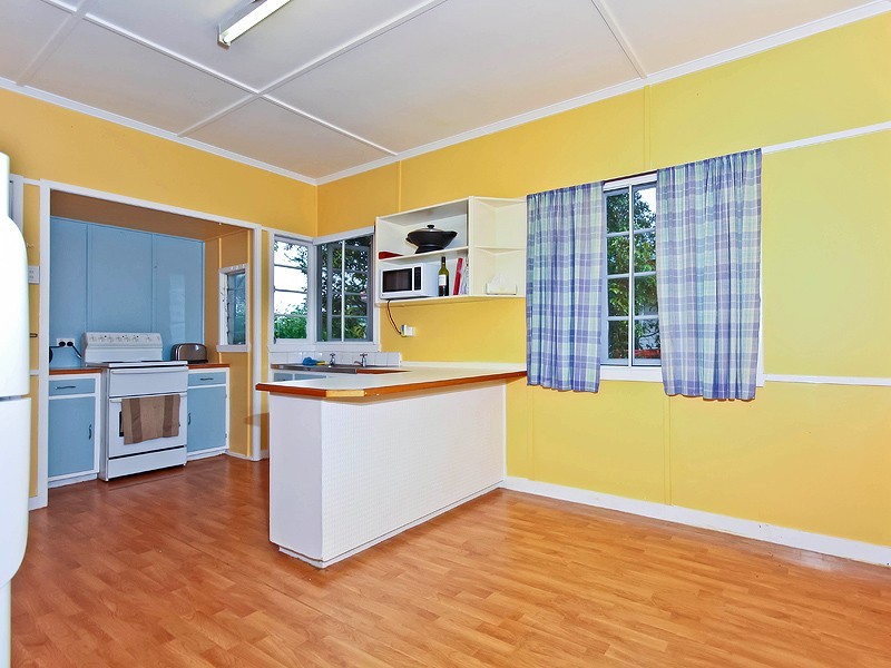 19 Chesney Street, Carina QLD 4152