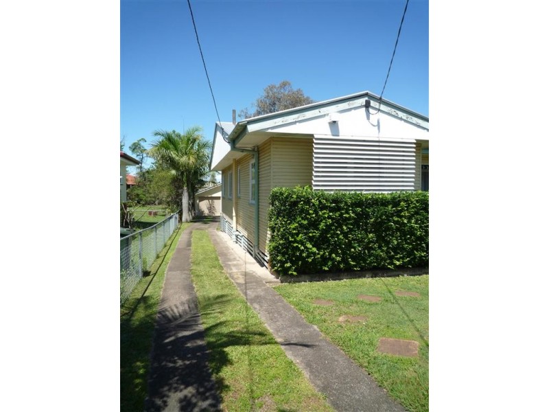 11 Robbies Avenue, Carina QLD 4152