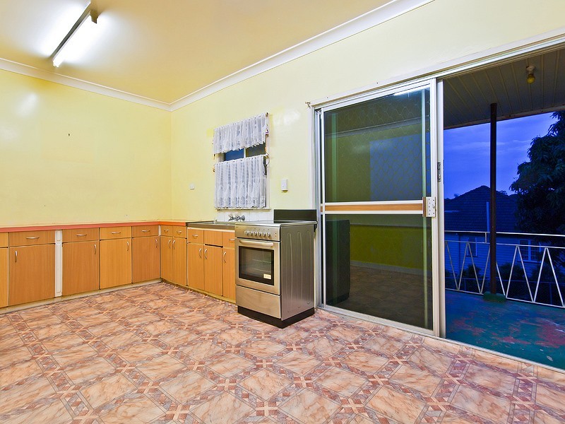 30 Rea Street, Carina Heights QLD 4152