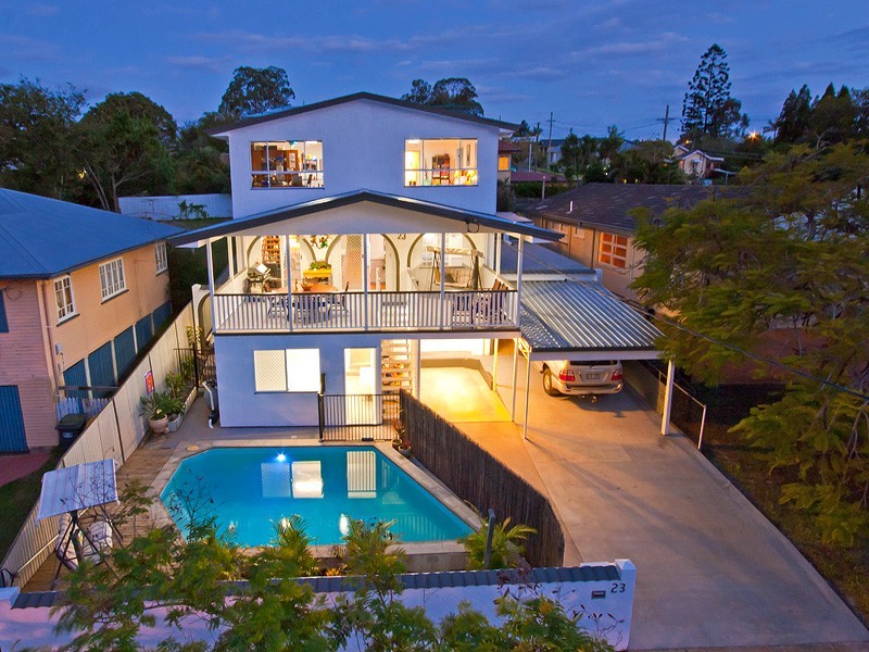 23 The Promenade, Camp Hill QLD 4152