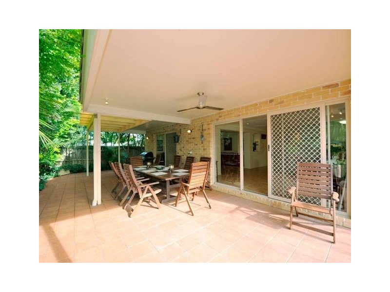 135 Coutts Street, Bulimba QLD 4171