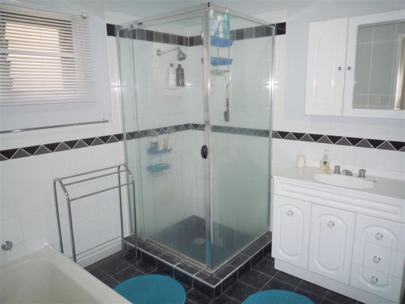 8 Marlton Street, Tarragindi QLD 4121