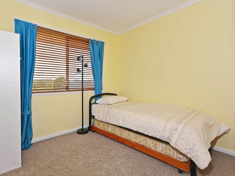 38 Foxmont Drive, Carina QLD 4152