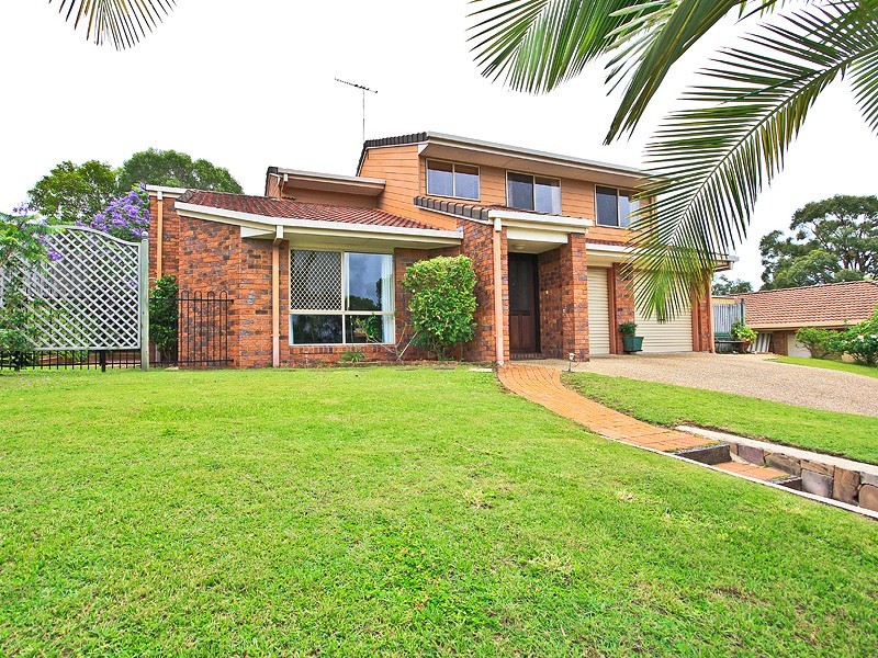 38 Foxmont Drive, Carina QLD 4152
