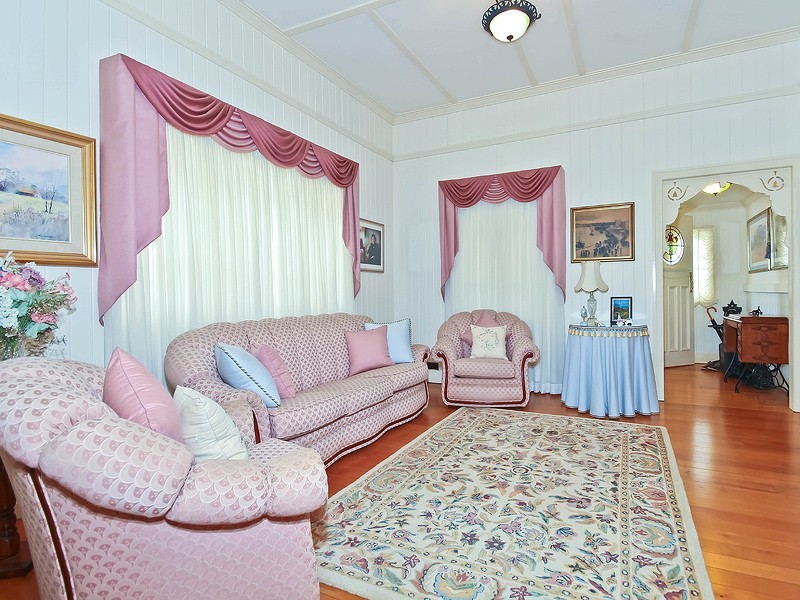 7 Dorothy Street, Camp Hill QLD 4152