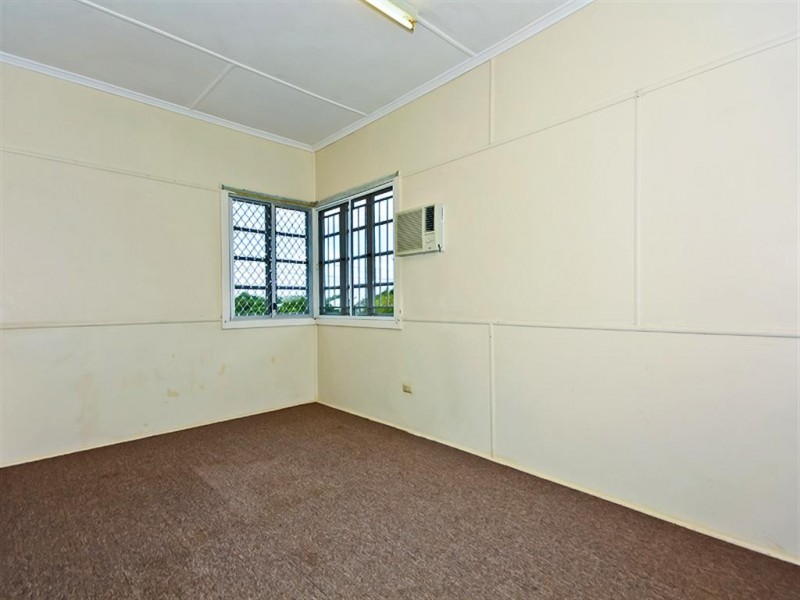 43 Allambie Street, Carina QLD 4152