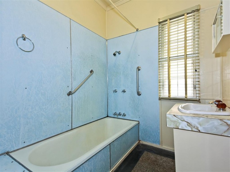 43 Allambie Street, Carina QLD 4152