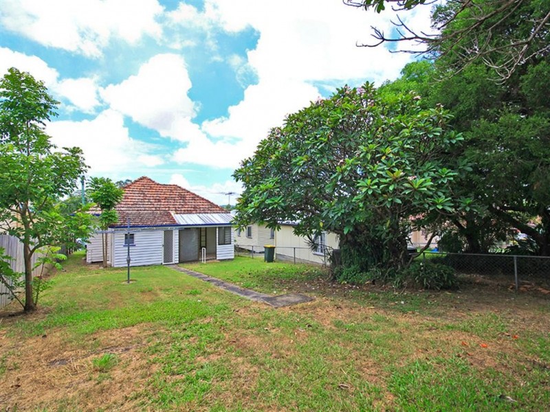 43 Allambie Street, Carina QLD 4152