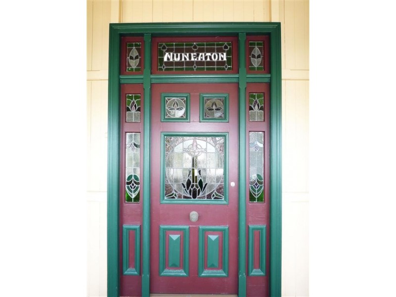 32 Norman Crescent, Norman Park QLD 4170