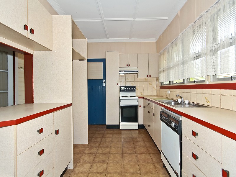 73 Burn Street, Camp Hill QLD 4152