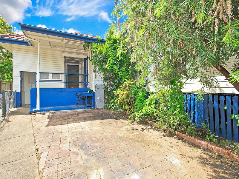 73 Burn Street, Camp Hill QLD 4152
