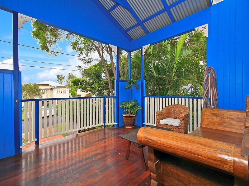 18 First Street, Camp Hill QLD 4152