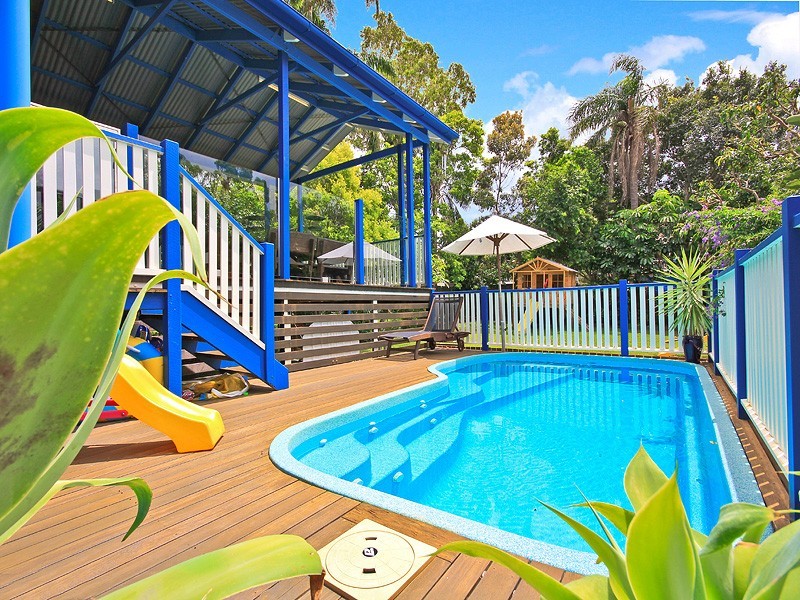 18 First Street, Camp Hill QLD 4152