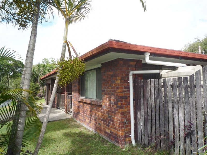 45 Bedivere Street, Carindale QLD 4152