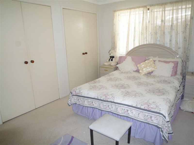 45 Bedivere Street, Carindale QLD 4152