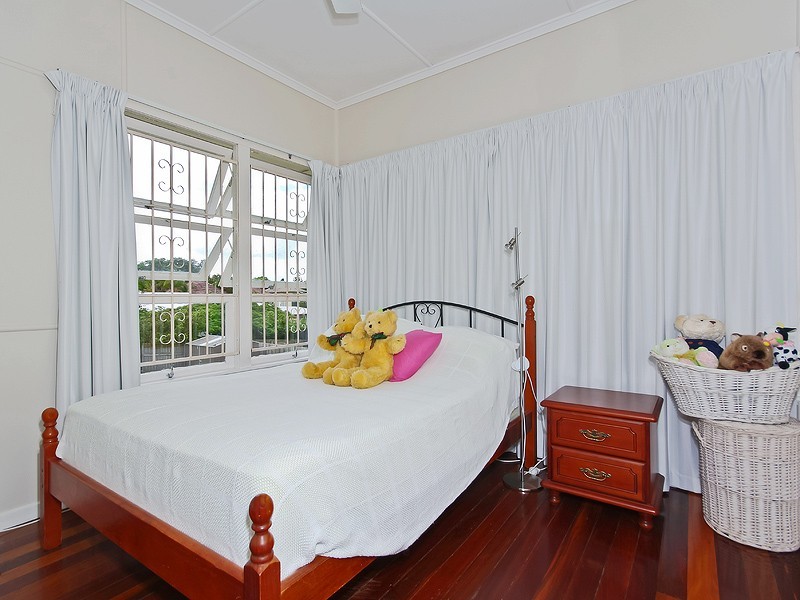 14 Koondara Street, Camp Hill QLD 4152