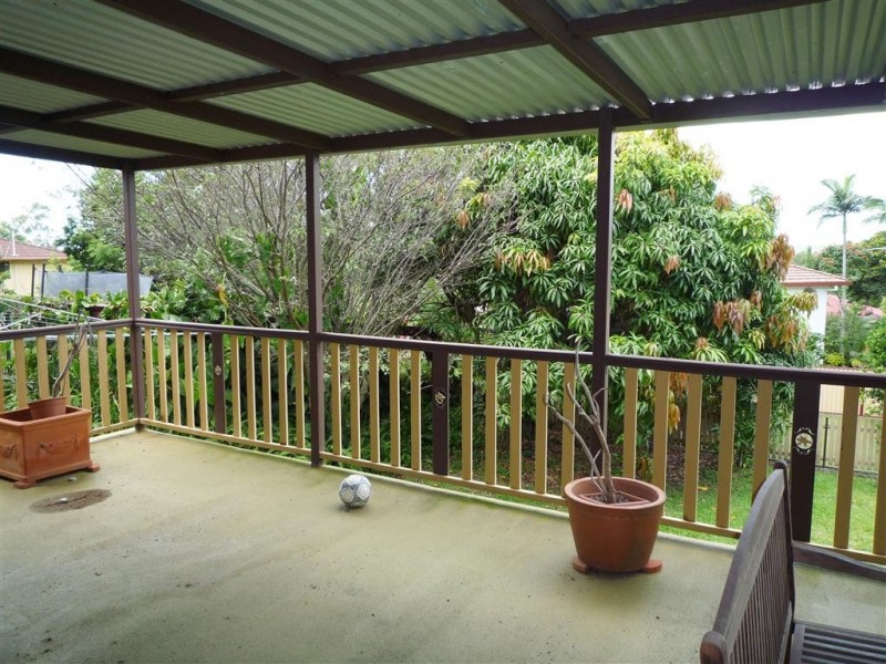 10 Citrine Street, Camp Hill QLD 4152