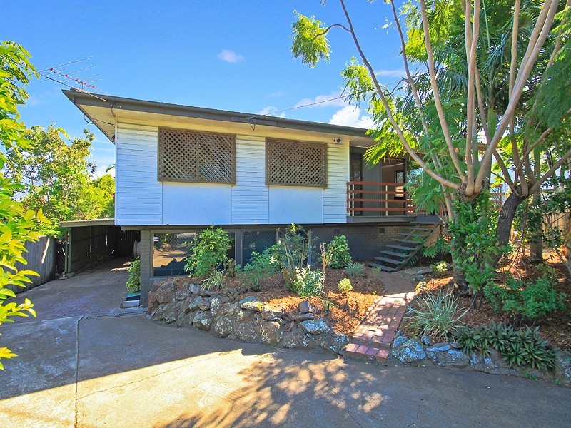1558 Creek Road, Carina QLD 4152