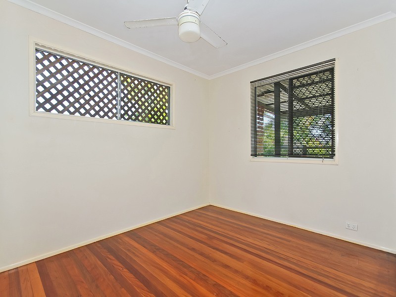 1558 Creek Road, Carina QLD 4152