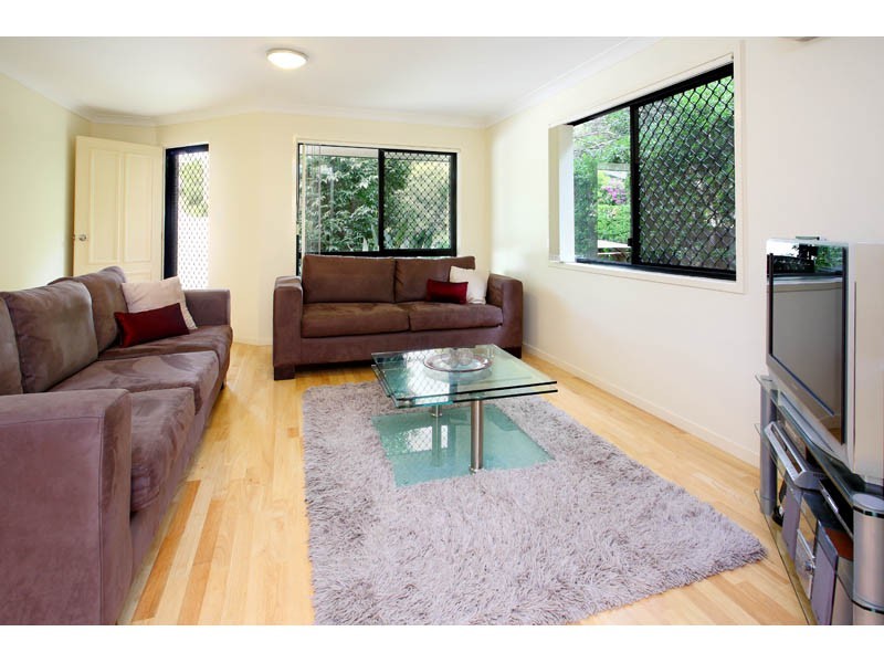 5/27 Oatland Crescent, Holland Park West QLD 4121