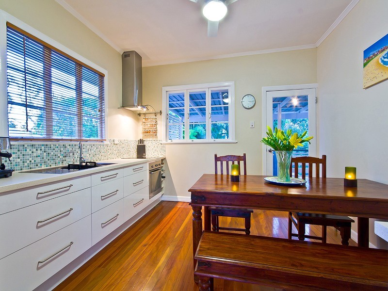 110 Algoori Street, Morningside QLD 4170