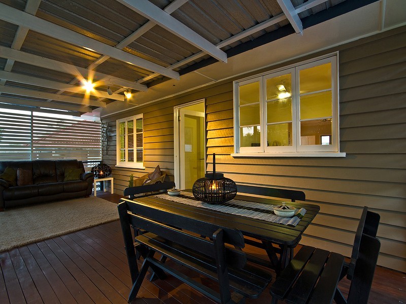 110 Algoori Street, Morningside QLD 4170