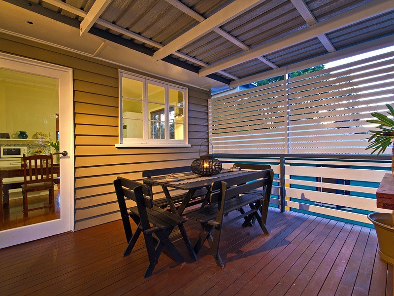 110 Algoori Street, Morningside QLD 4170