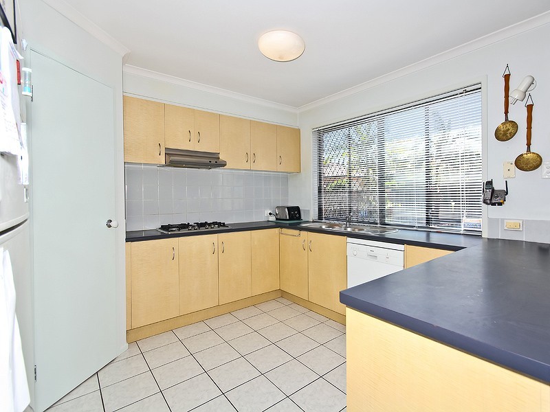 15 Coventry Circuit, Carindale QLD 4152