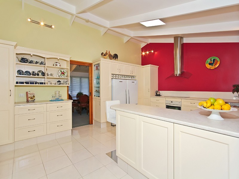 110 Indus Street, Camp Hill QLD 4152