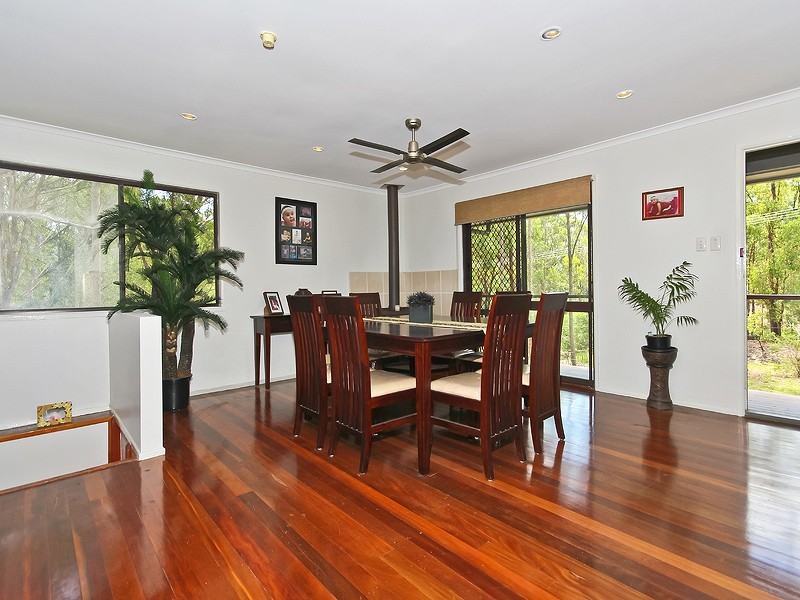 84 Summit Street, Sheldon QLD 4157