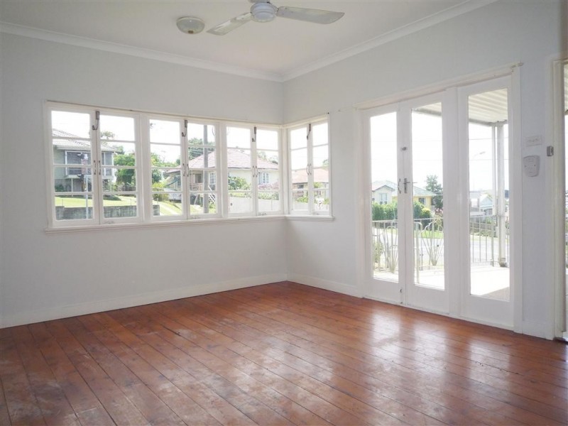 1 Buckley Street, Carina Heights QLD 4152