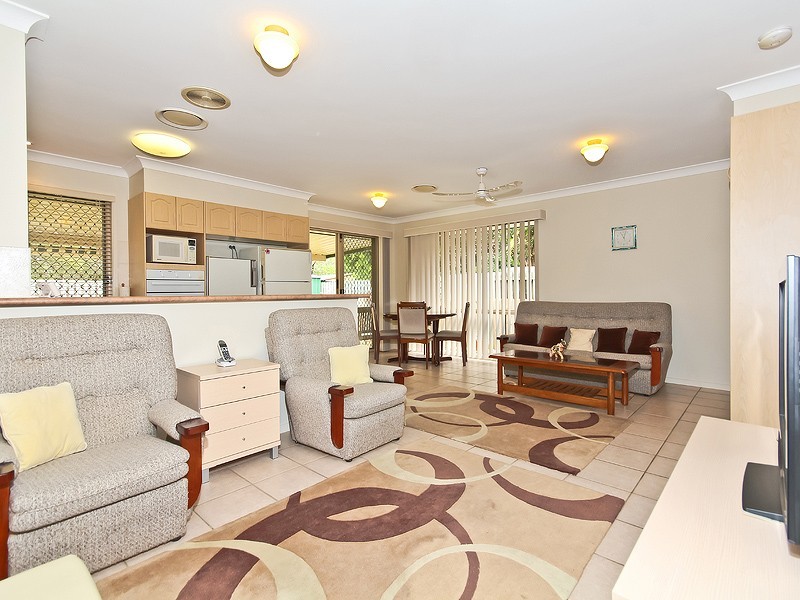 49 Cloverbrook Place, Carina QLD 4152