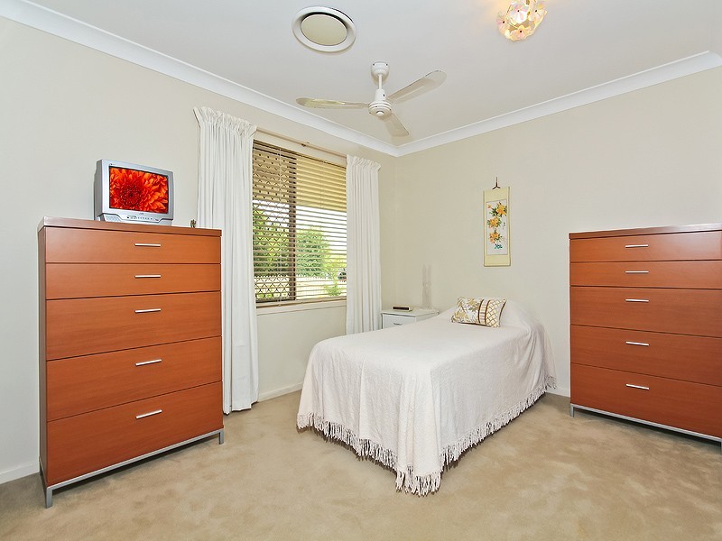 49 Cloverbrook Place, Carina QLD 4152