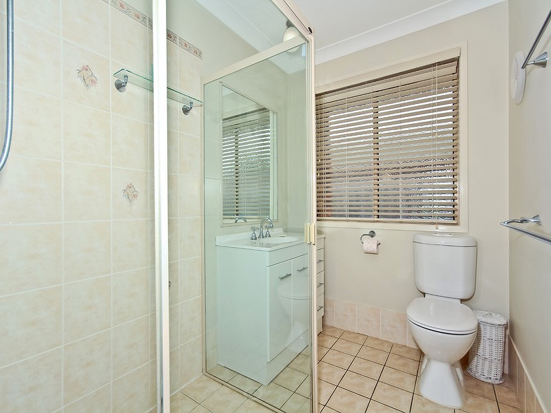 49 Cloverbrook Place, Carina QLD 4152