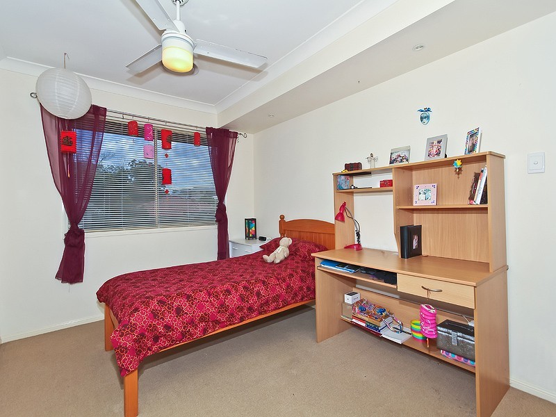 4 Puccini Place, Mackenzie QLD 4156