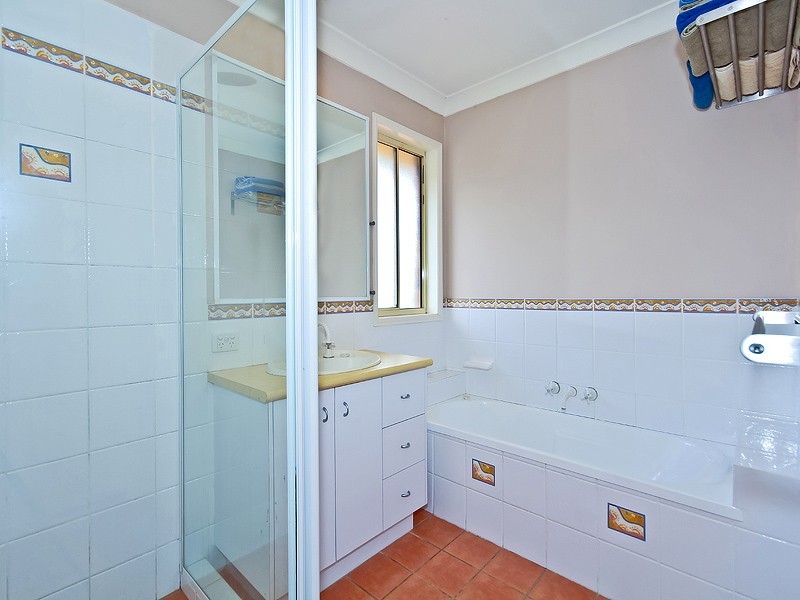 4 Puccini Place, Mackenzie QLD 4156