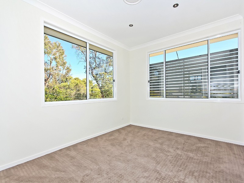 66 Gallipoli Road, Carina Heights QLD 4152