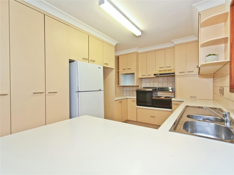 10 Kildare Street, Carina Heights QLD 4152