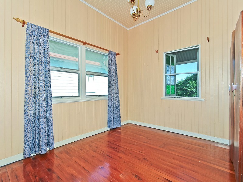 40 Joseph Street, Camp Hill QLD 4152