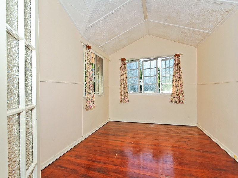 40 Joseph Street, Camp Hill QLD 4152