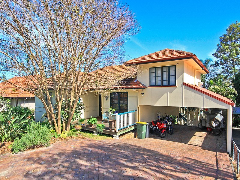 29 Boundary Road, Camp Hill QLD 4152