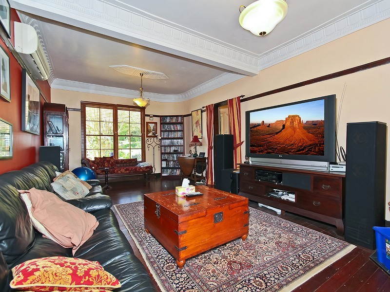 29 Boundary Road, Camp Hill QLD 4152