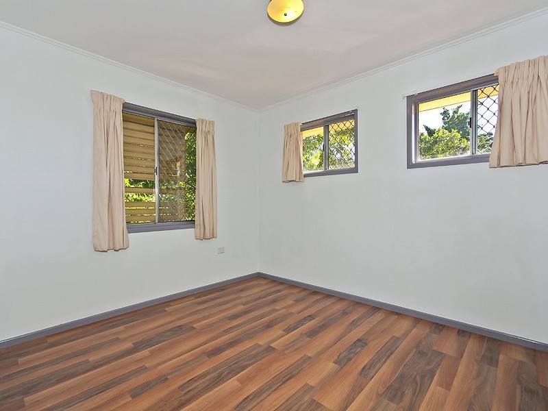 119 Empire Avenue, Manly West QLD 4179