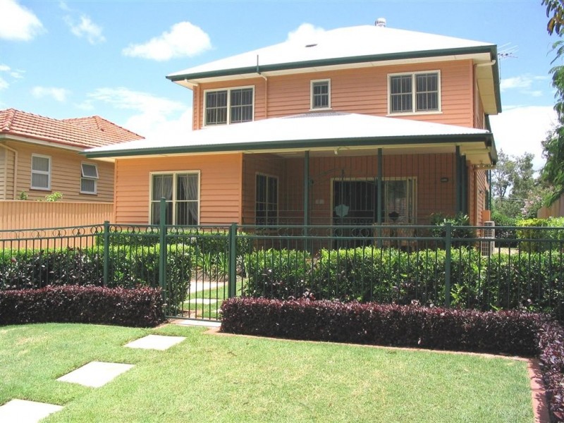 100 Sirius Street, Coorparoo QLD 4151