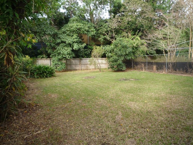 6 Ashton Street, Camp Hill QLD 4152