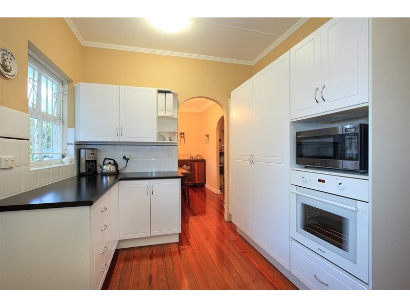 50 Edencourt Street, Camp Hill QLD 4152