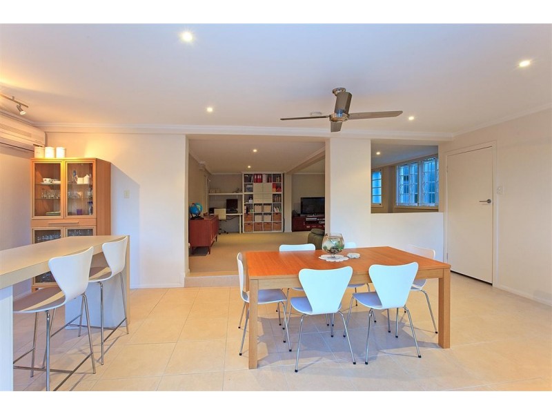 50 Edencourt Street, Camp Hill QLD 4152