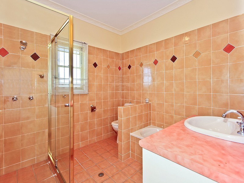 100 Sirius Street, Coorparoo QLD 4151